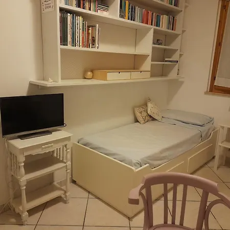 Via Buonarroti * Follonica